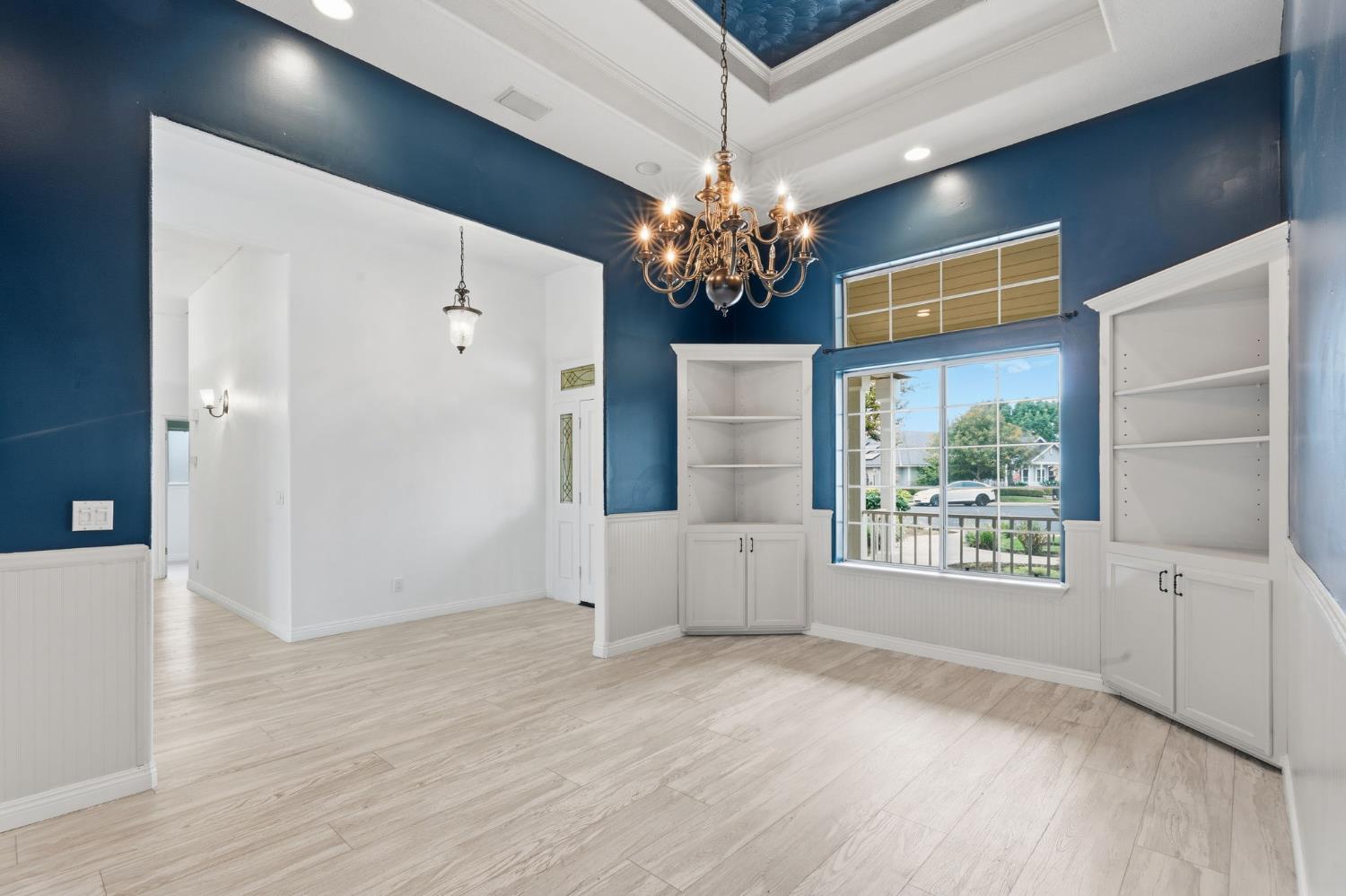 602 Fallbrook Ave, Clovis, CA 93611