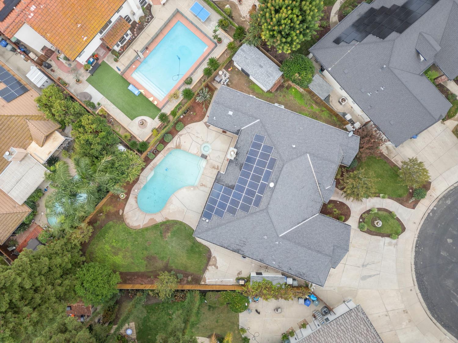 602 Fallbrook Ave, Clovis, CA 93611