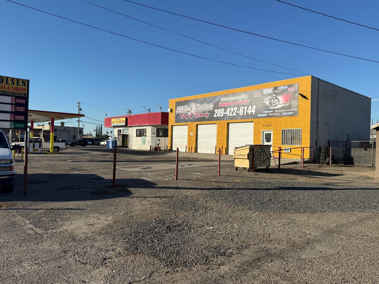 1541 Crows Landing Rd, Modesto, CA 95358