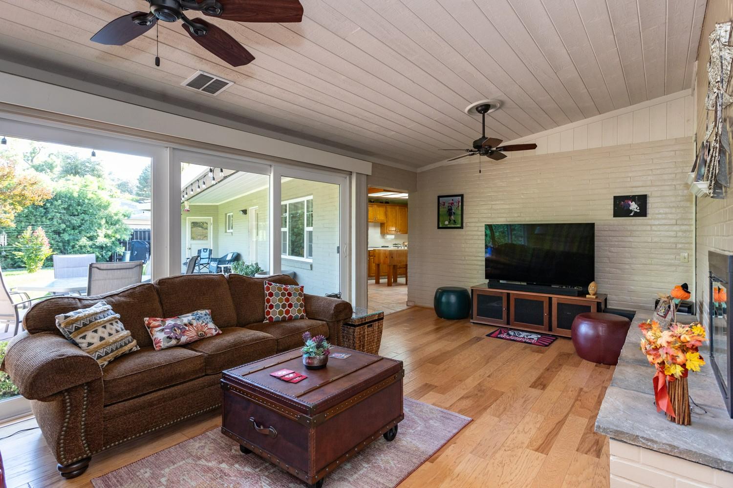 1045 Princeton Ave, Modesto, CA 95350