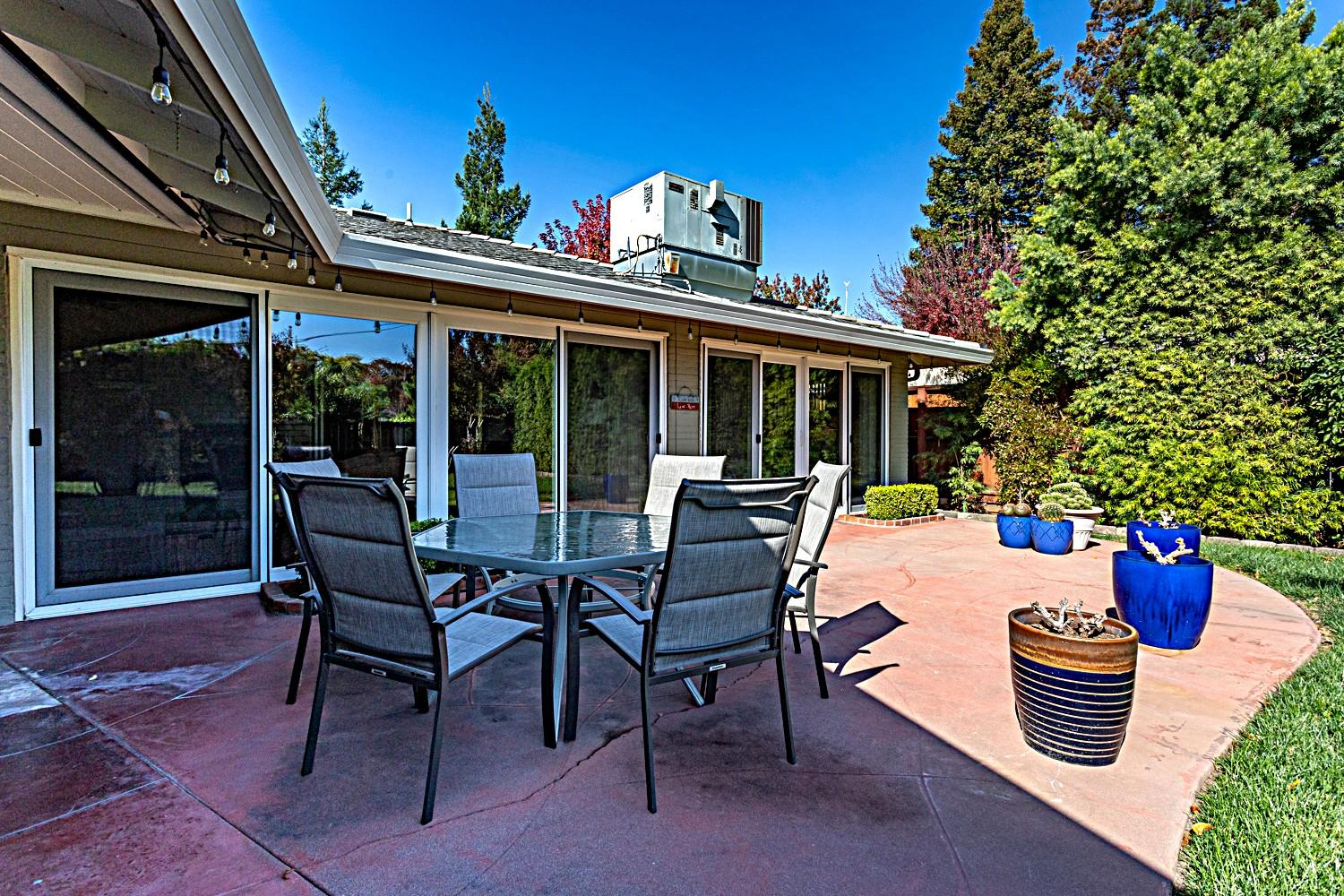 1045 Princeton Ave, Modesto, CA 95350