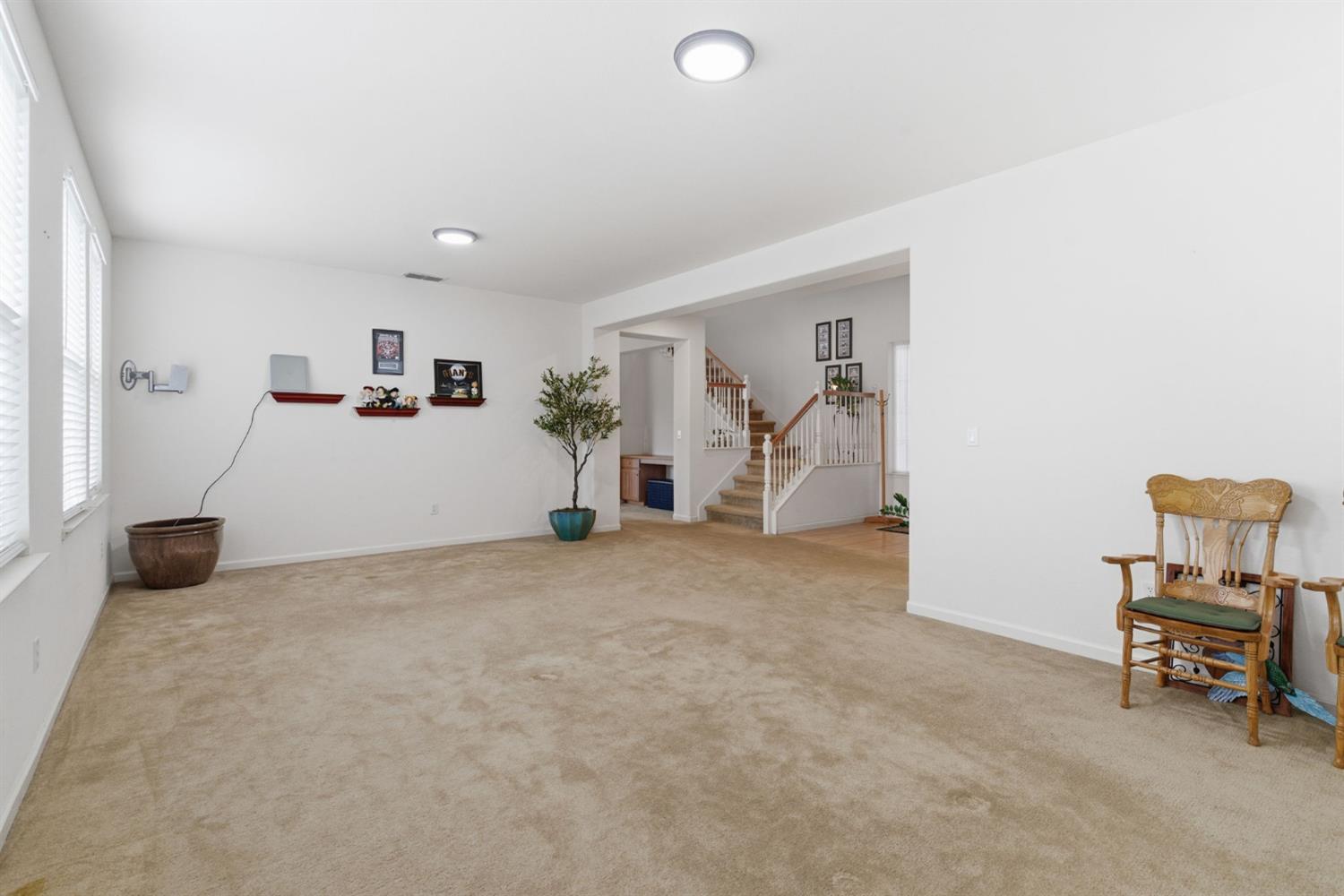 1806 W Ripon Rd, Ripon, CA 95366