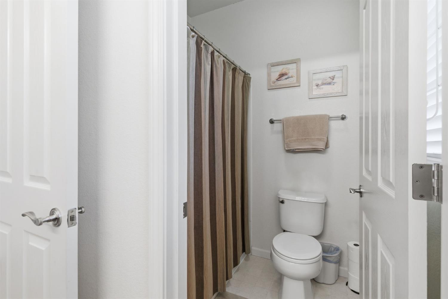 1806 W Ripon Rd, Ripon, CA 95366