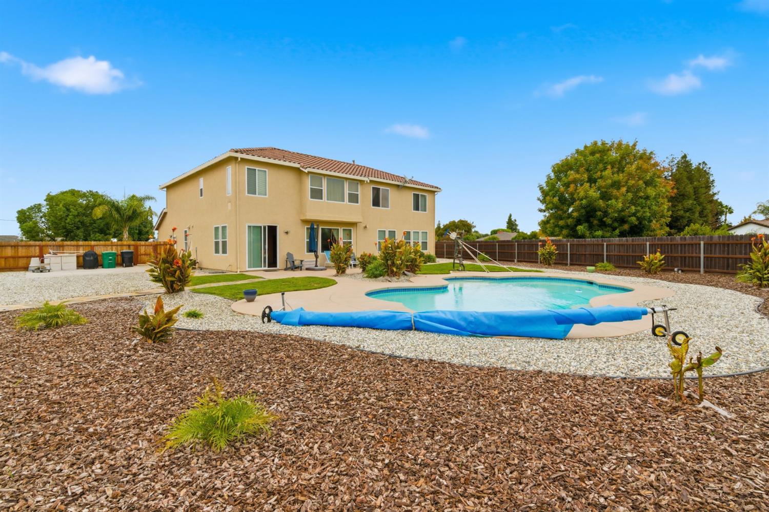 1806 W Ripon Rd, Ripon, CA 95366
