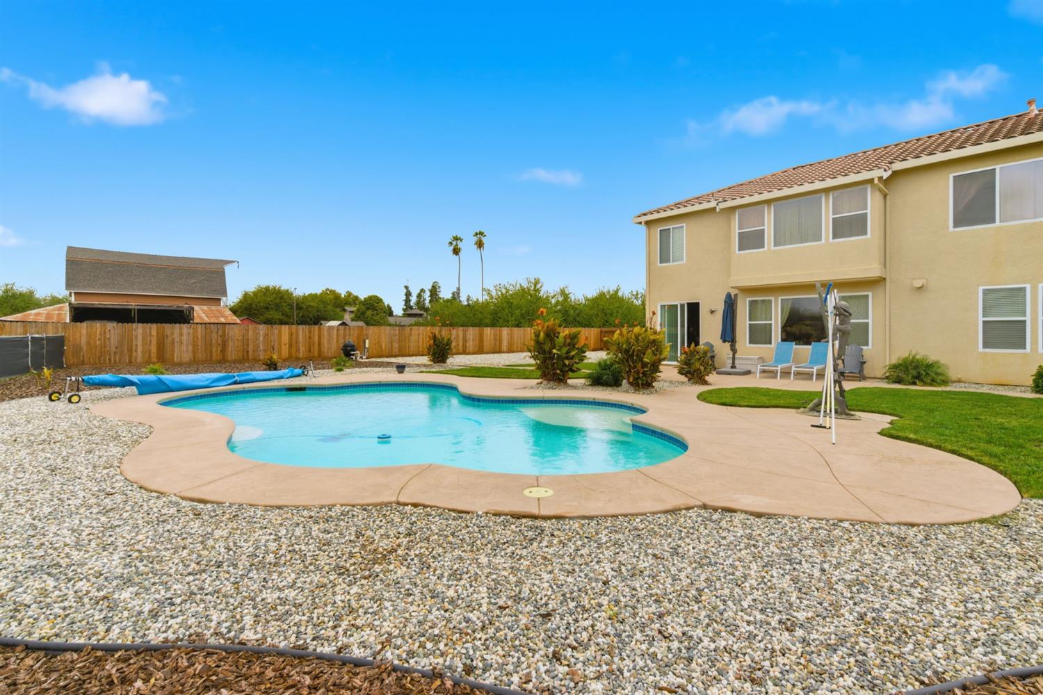 1806 W Ripon Rd, Ripon, CA 95366