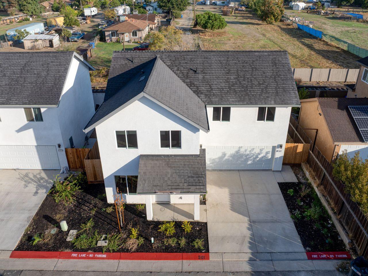 501 Jason Dr, Turlock, CA 95380