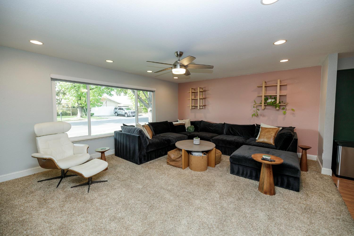 3012 Guinevere Ln, Modesto, CA 95350