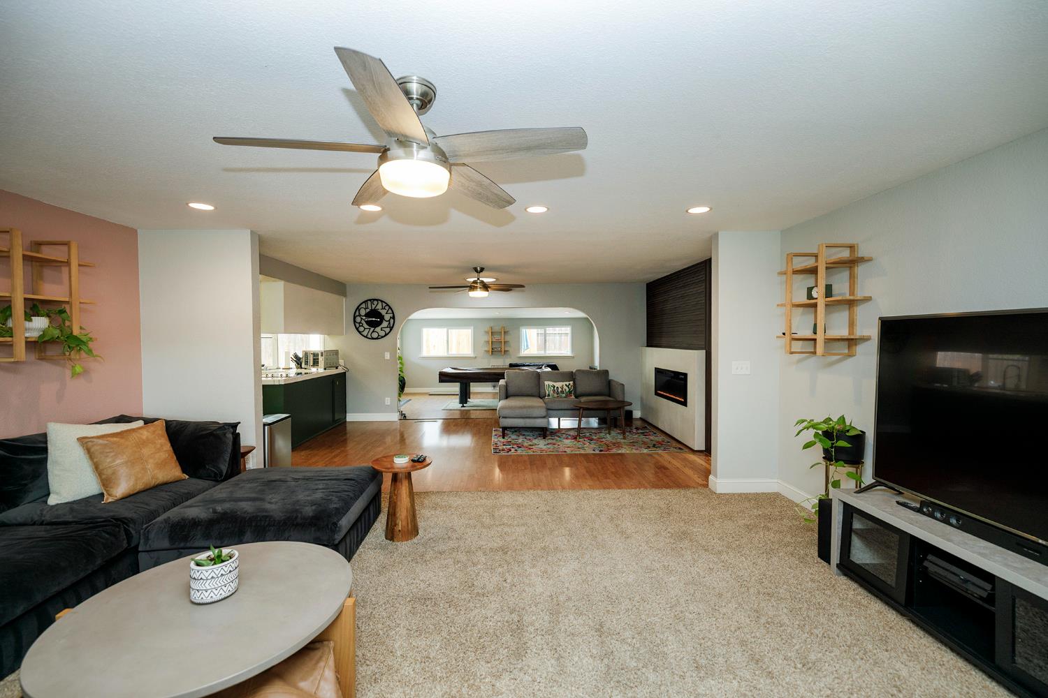 3012 Guinevere Ln, Modesto, CA 95350