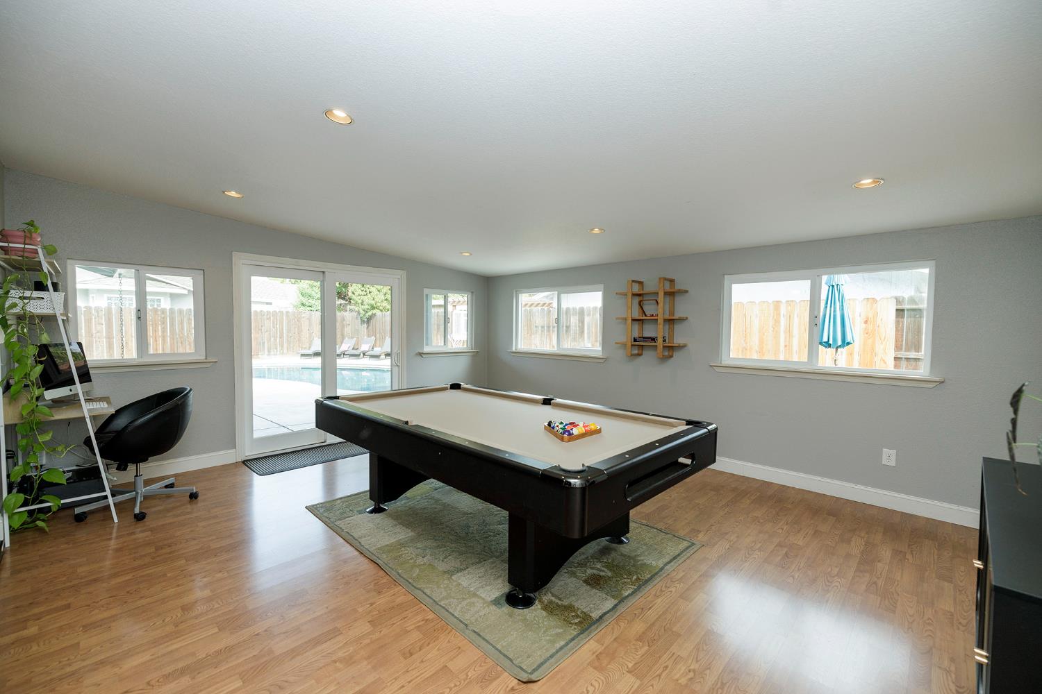 3012 Guinevere Ln, Modesto, CA 95350