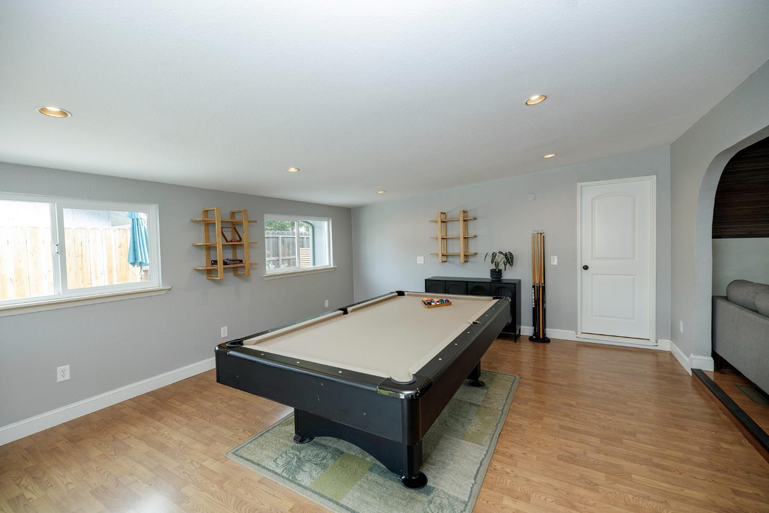 3012 Guinevere Ln, Modesto, CA 95350