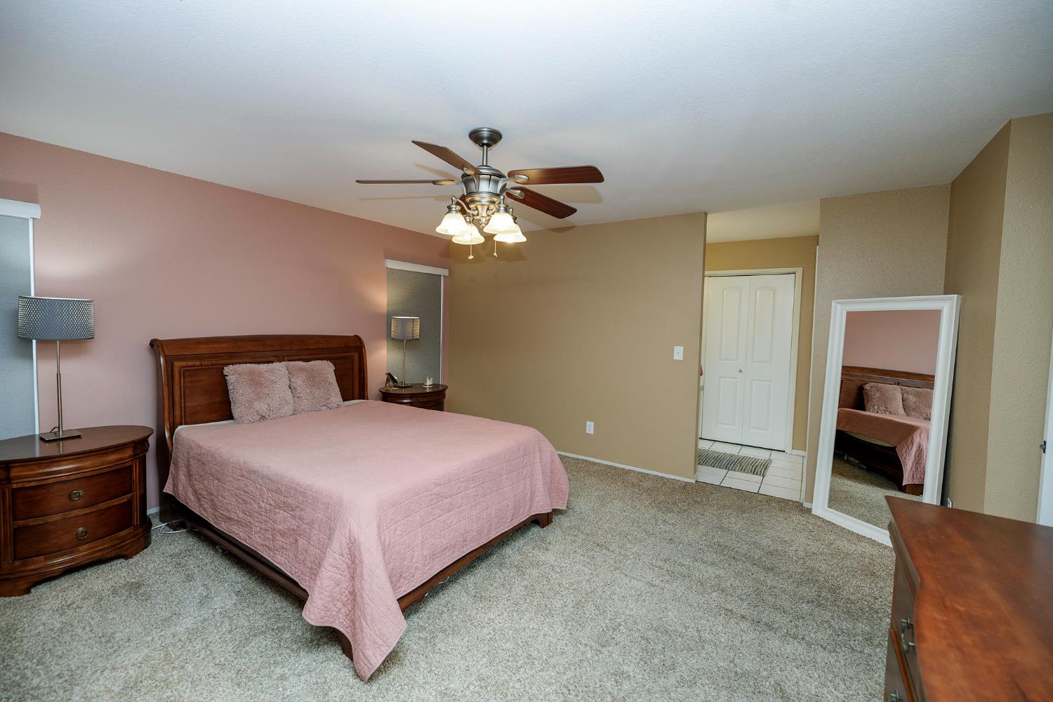 3012 Guinevere Ln, Modesto, CA 95350