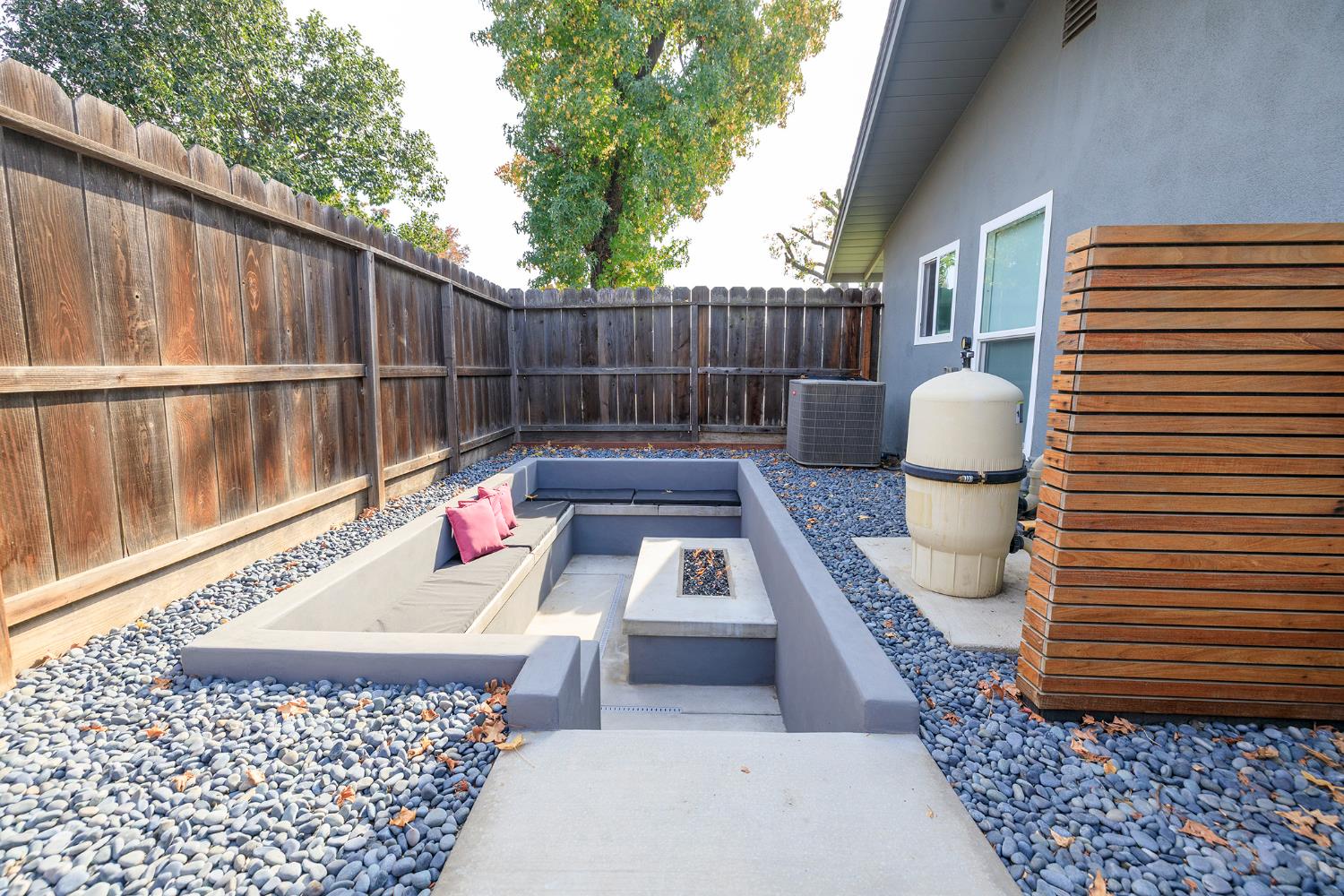 3012 Guinevere Ln, Modesto, CA 95350