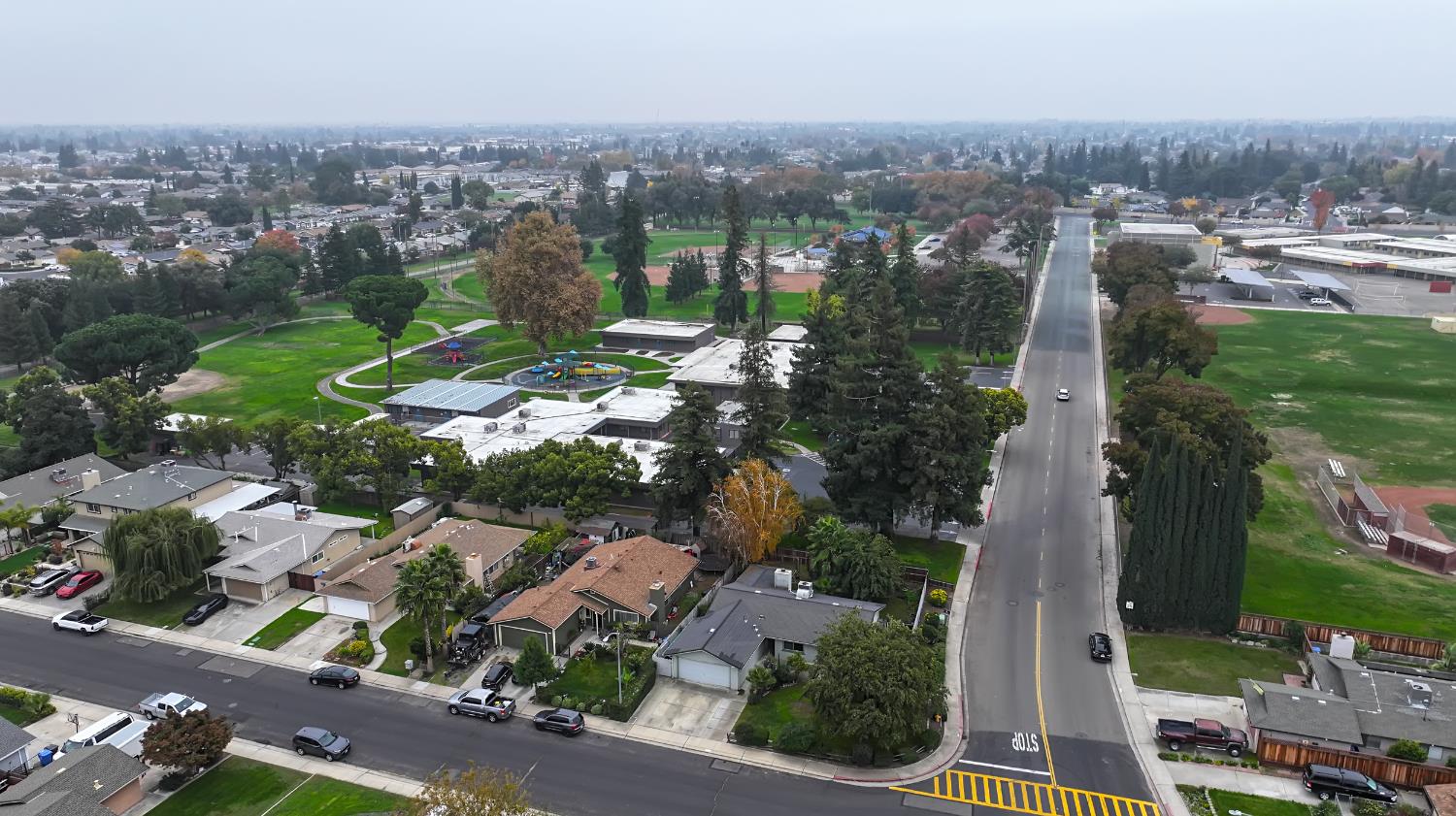 786 Canterbury Way, Manteca, CA 95336