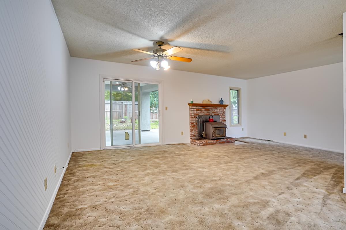 786 Canterbury Way, Manteca, CA 95336