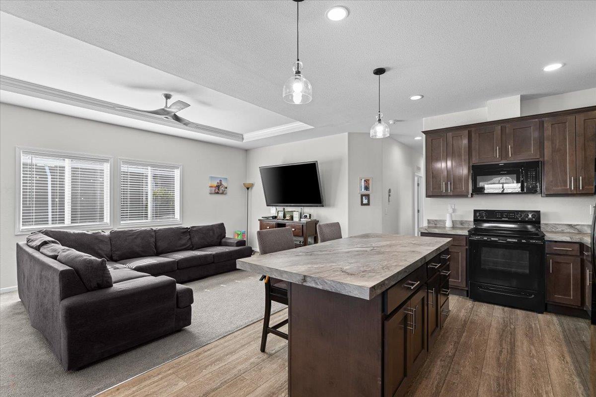 4399 Aplicella Ct #75, Manteca, CA 95337