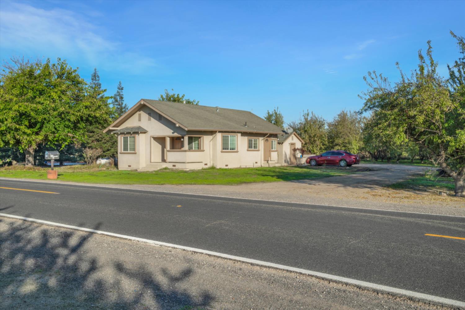 14057 E Clinton South Ave, Ripon, CA 95366