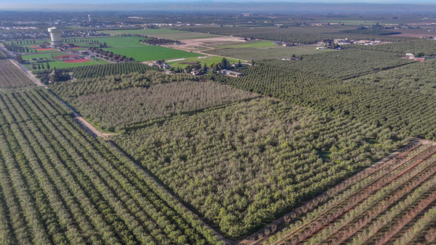 14057 E Clinton South Ave, Ripon, CA 95366