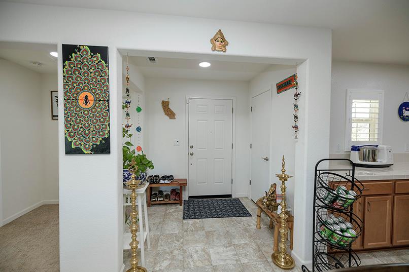 1435 W Woodward Ave, Manteca, CA 95337