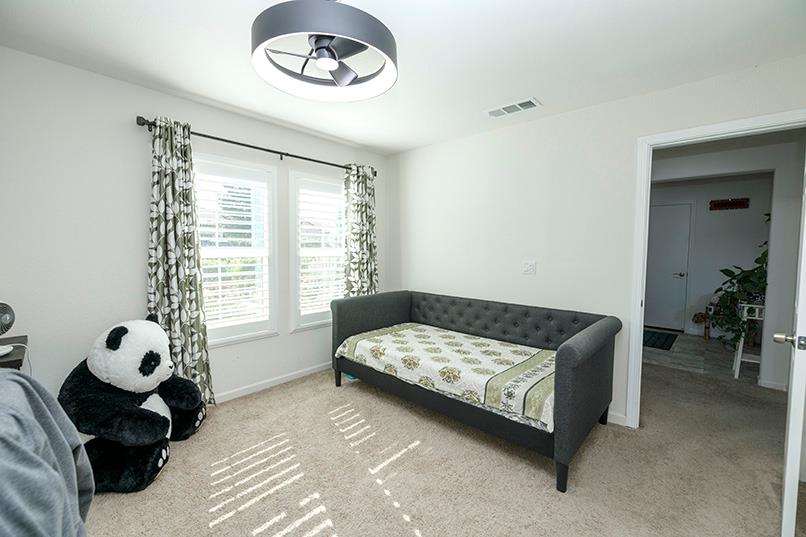 1435 W Woodward Ave, Manteca, CA 95337