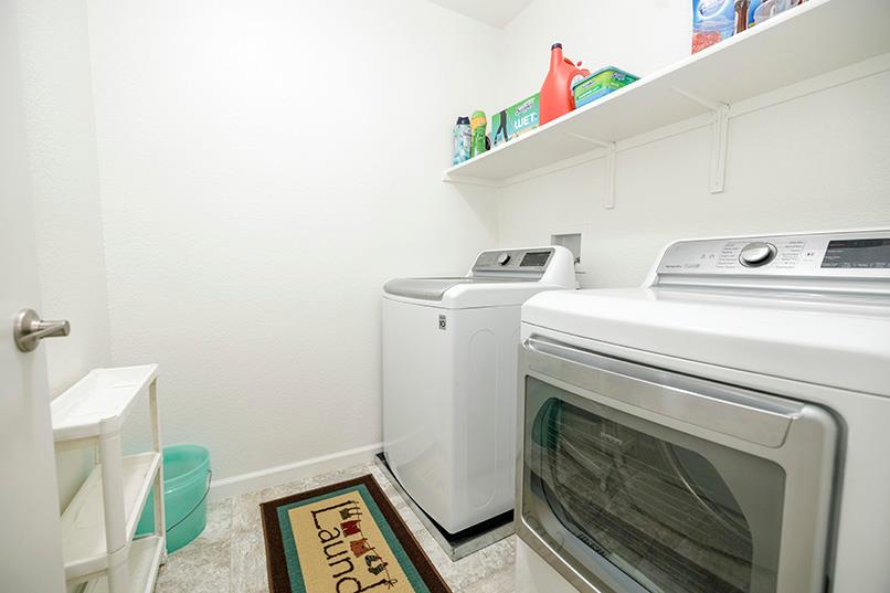 1435 W Woodward Ave, Manteca, CA 95337