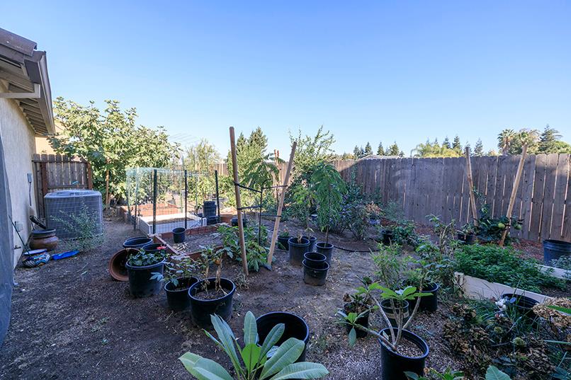 1435 W Woodward Ave, Manteca, CA 95337