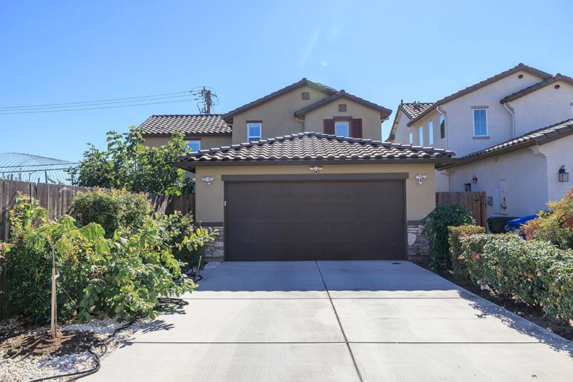 1435 W Woodward Ave, Manteca, CA 95337