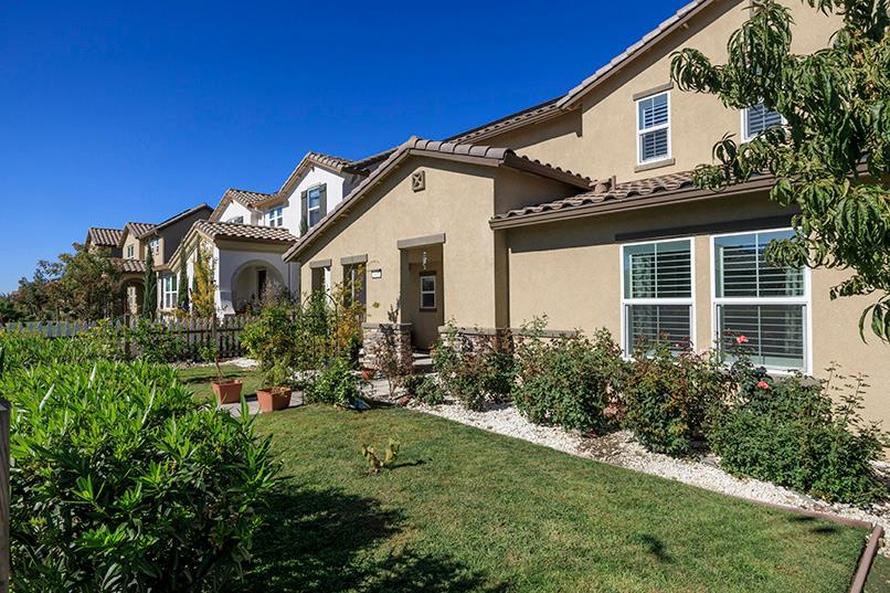 1435 W Woodward Ave, Manteca, CA 95337