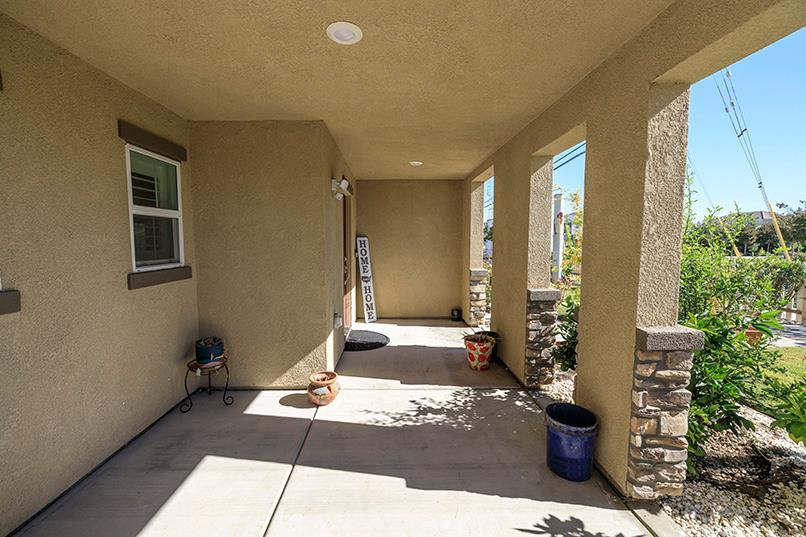 1435 W Woodward Ave, Manteca, CA 95337