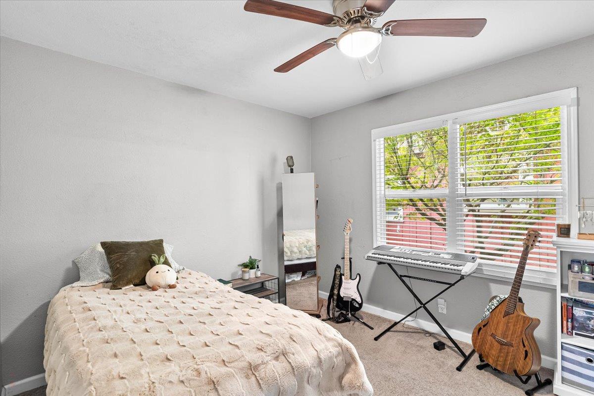 1109 Ulrich Ave, Modesto, CA 95350