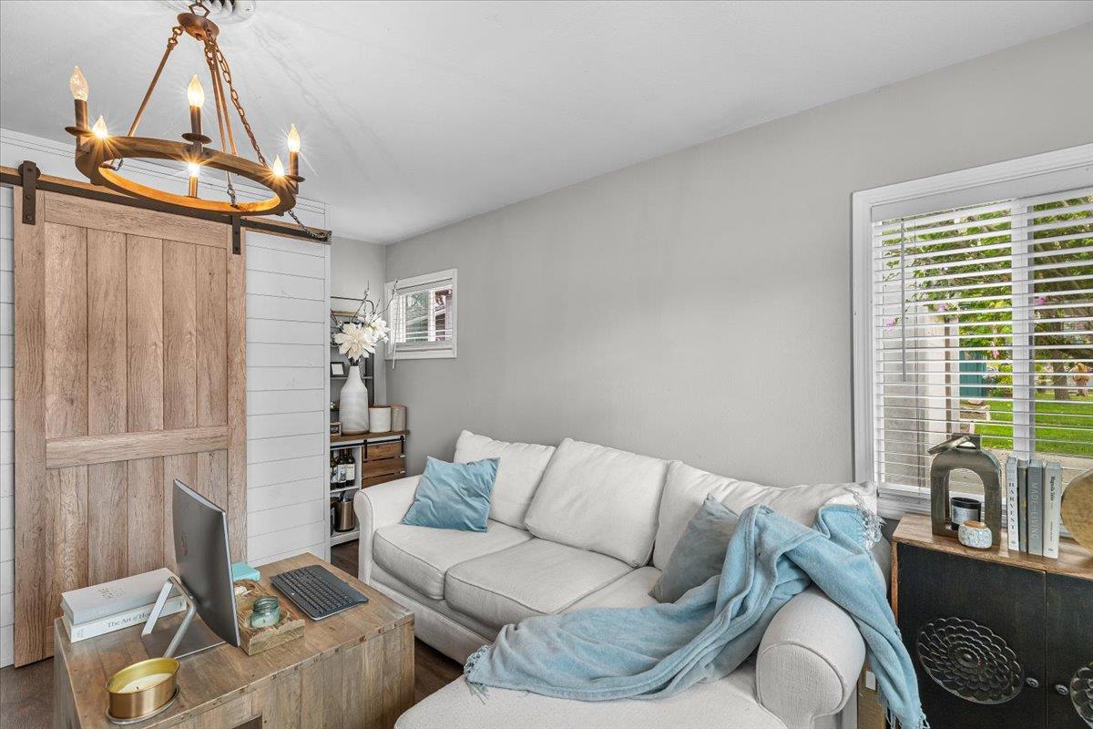 1109 Ulrich Ave, Modesto, CA 95350