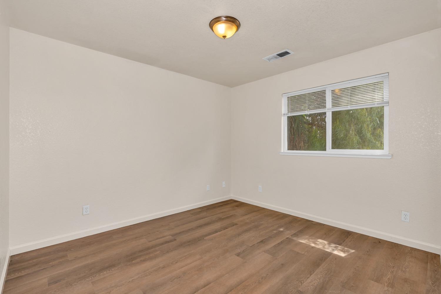 1948 Boise Ave, Modesto, CA 95358