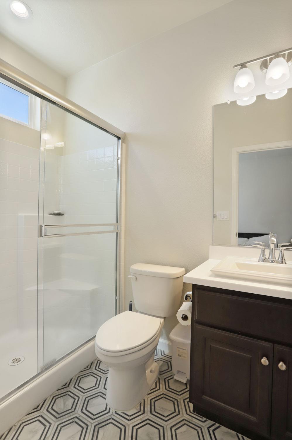 4368 Icon Ave, Modesto, CA 95356