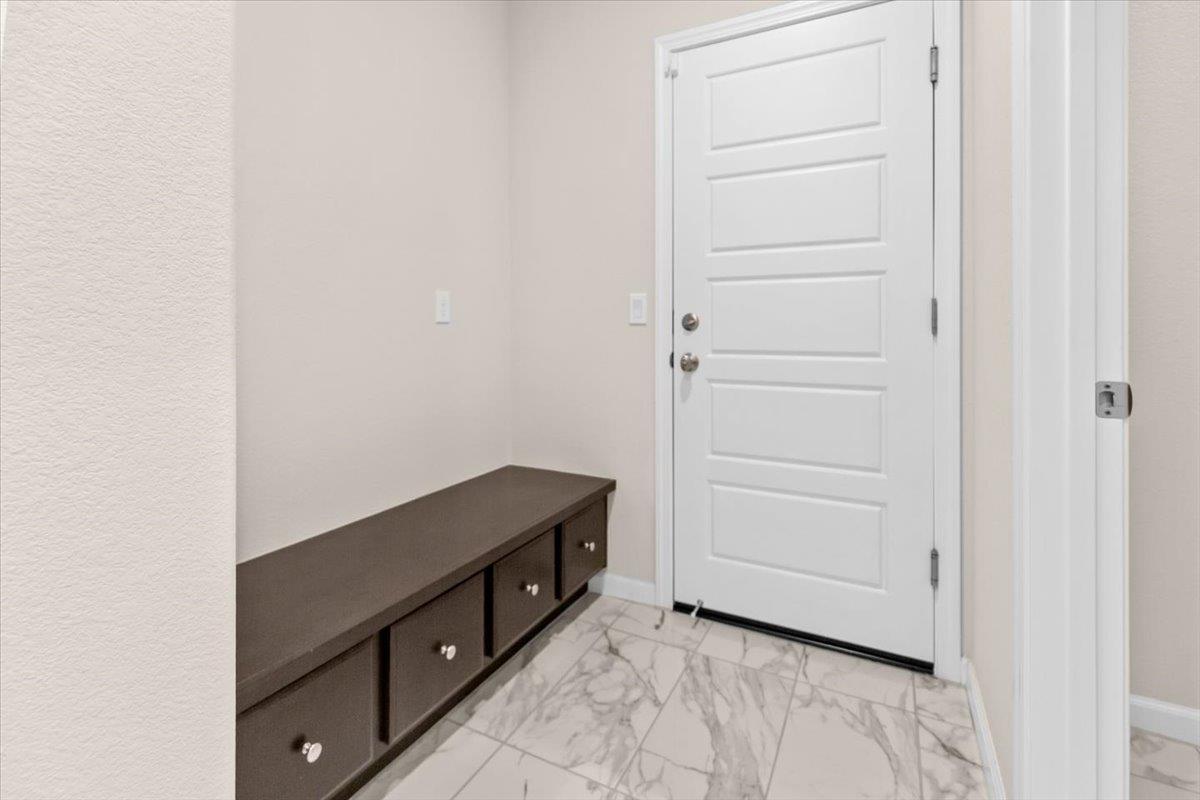 4368 Icon Ave, Modesto, CA 95356