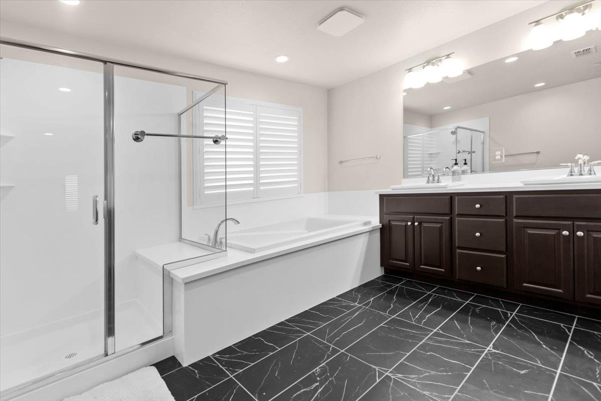 4368 Icon Ave, Modesto, CA 95356