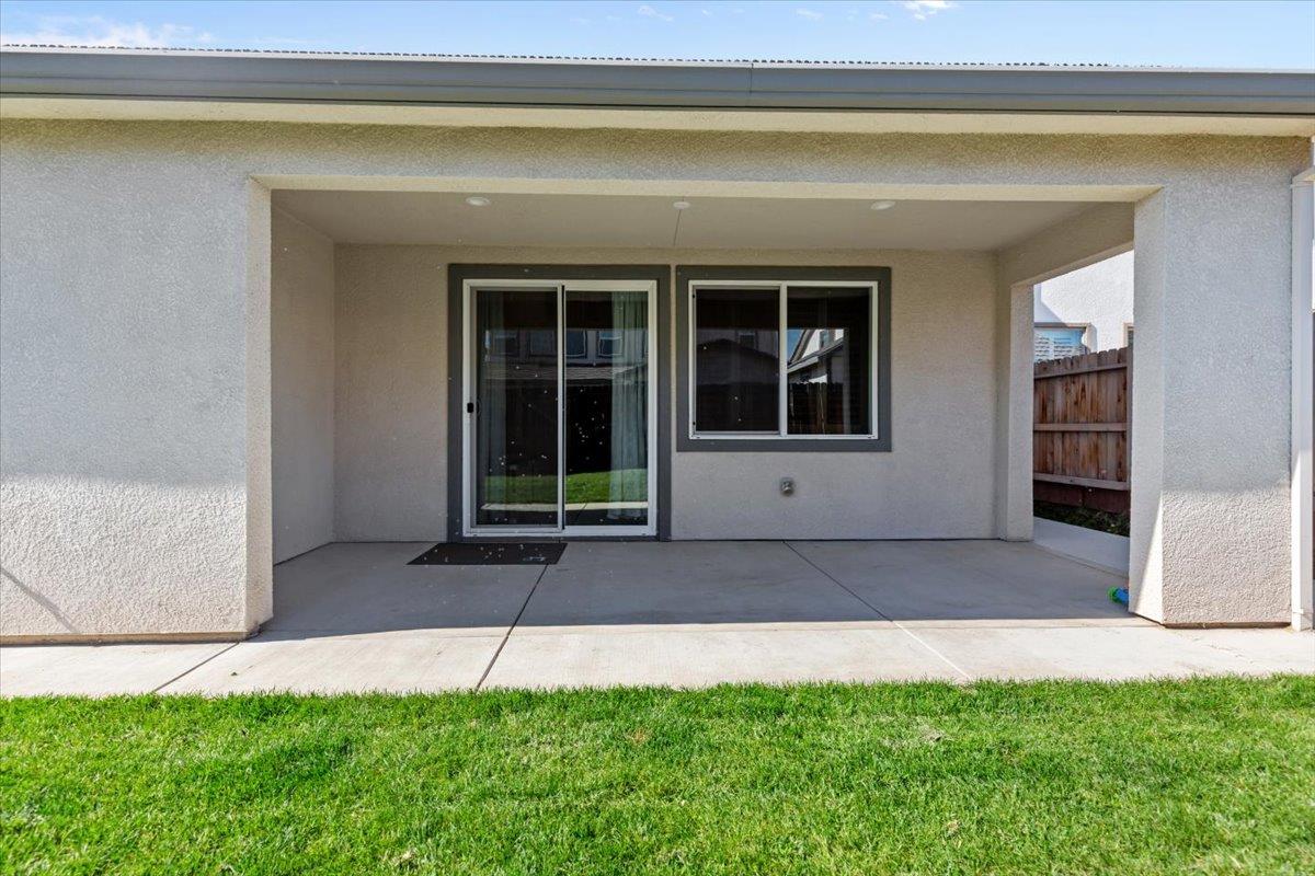 4368 Icon Ave, Modesto, CA 95356