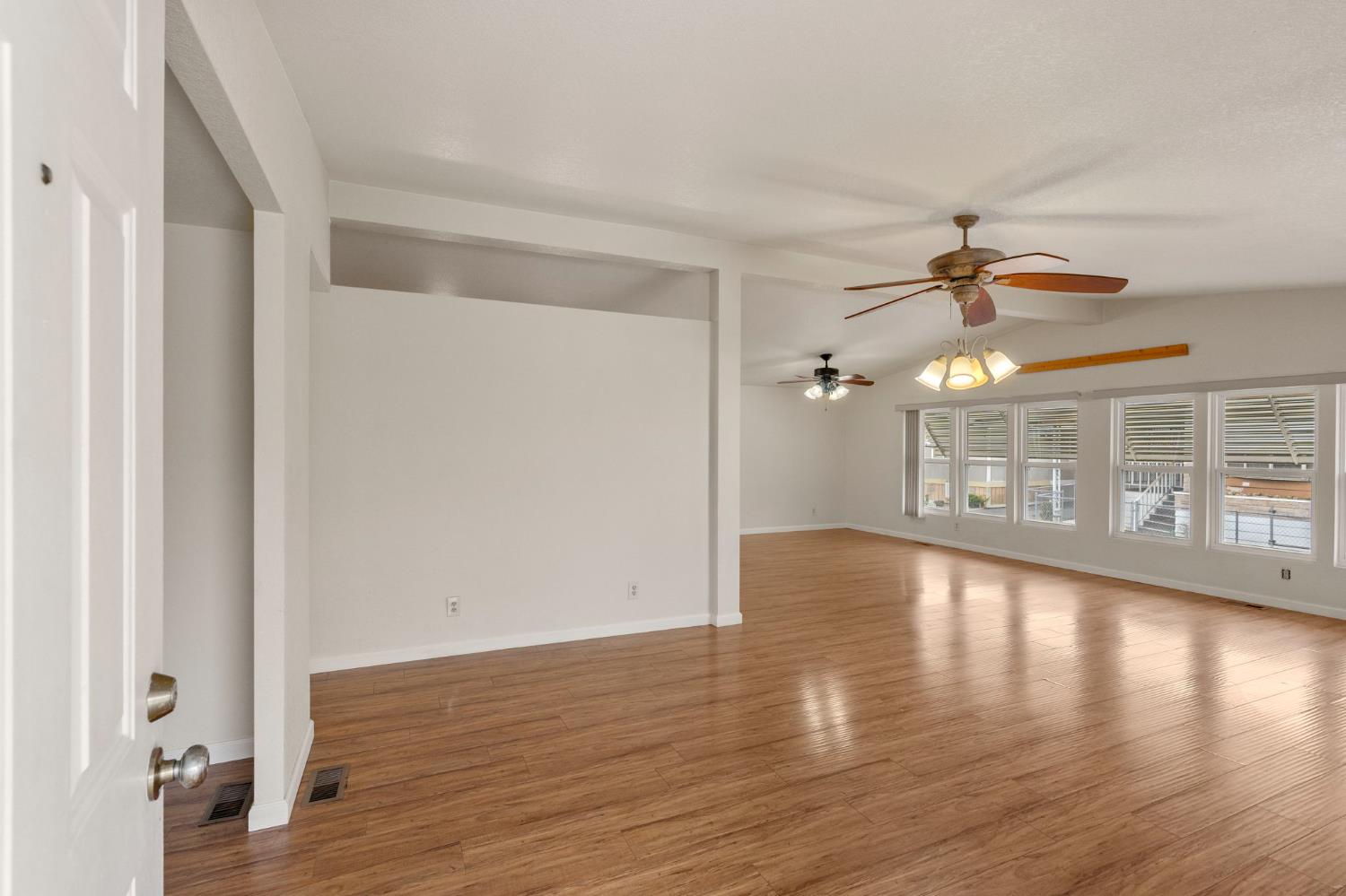 4325 Raiders Way, Modesto, CA 95355