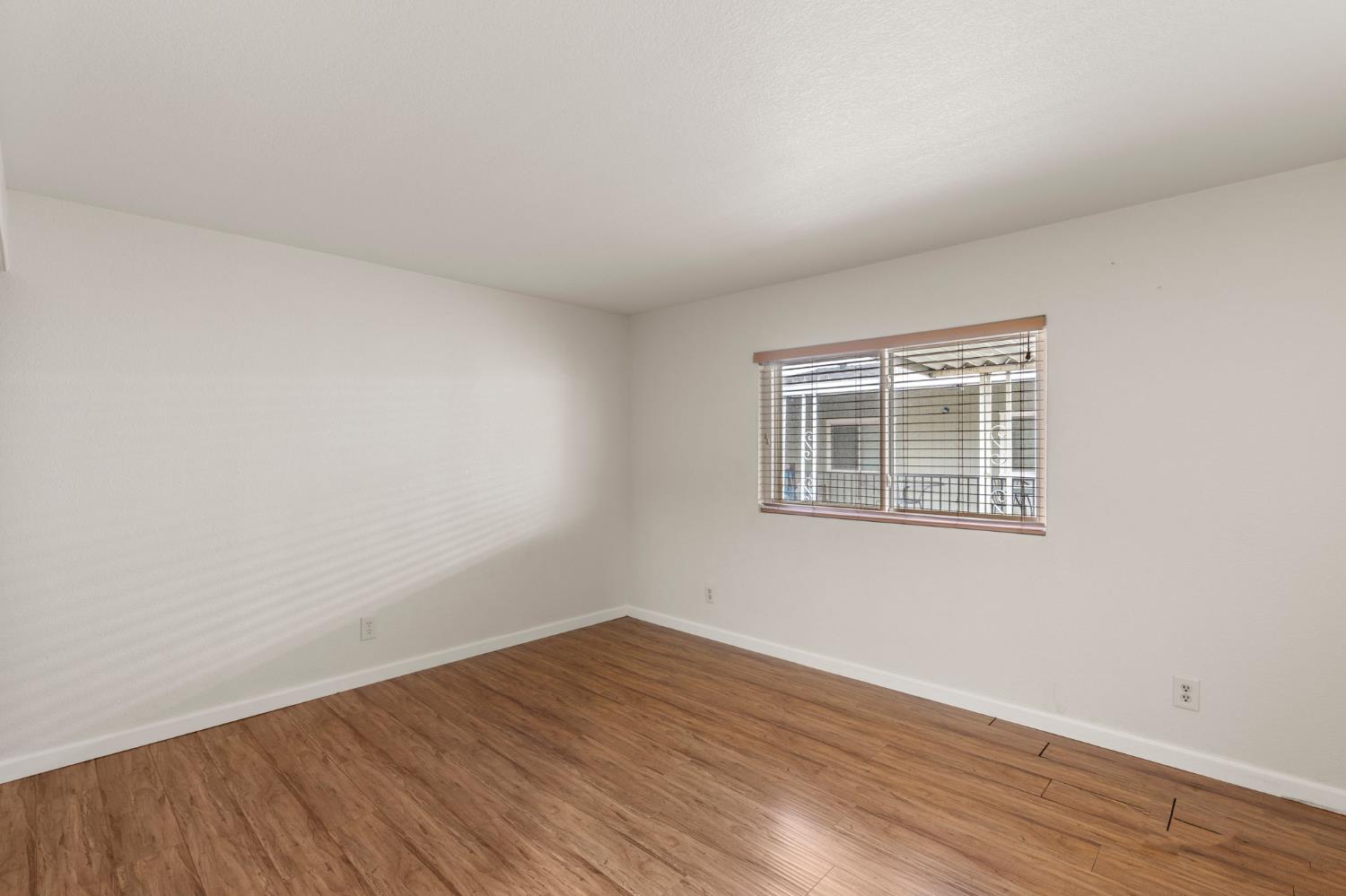 4325 Raiders Way, Modesto, CA 95355