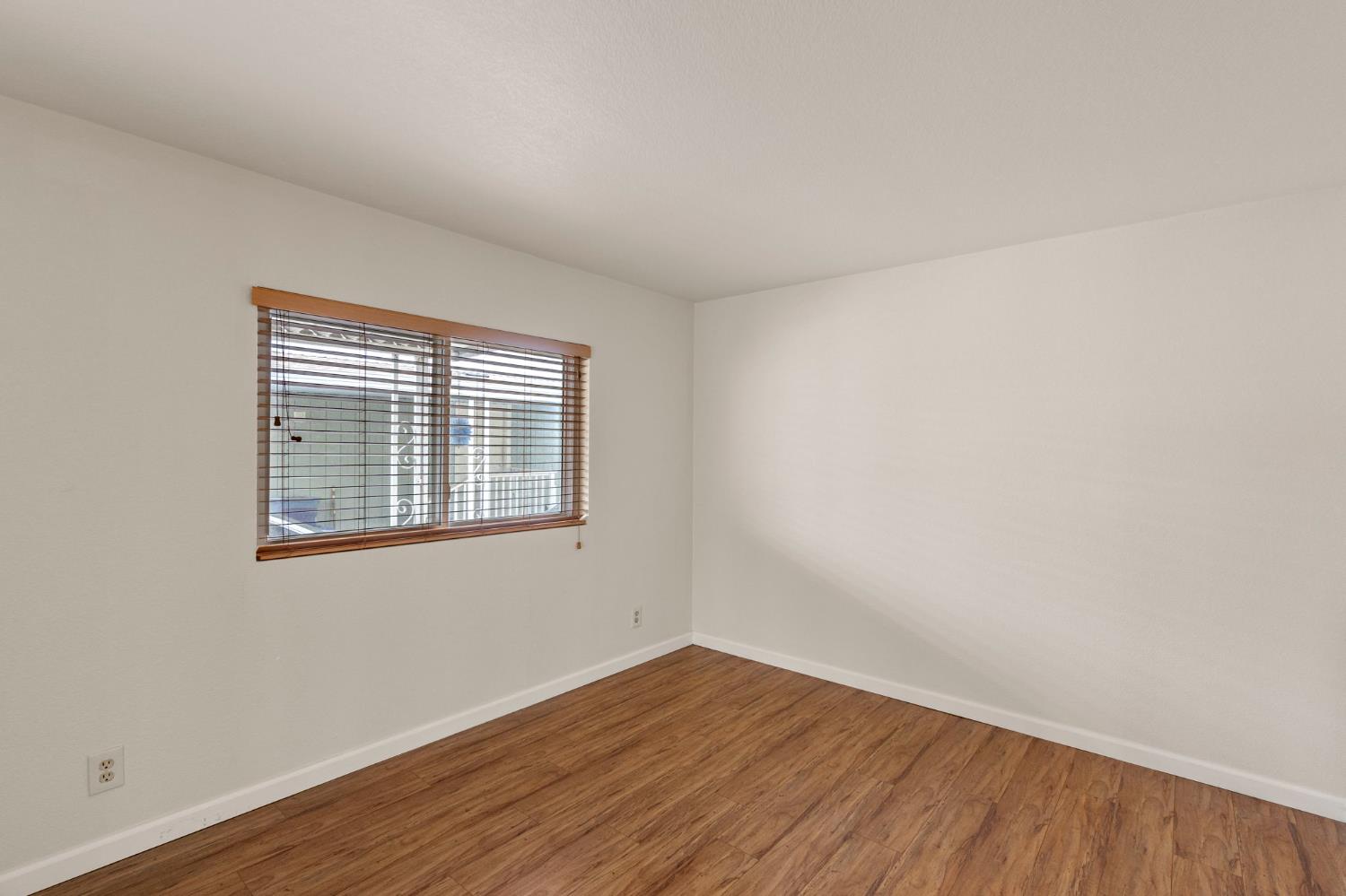 4325 Raiders Way, Modesto, CA 95355