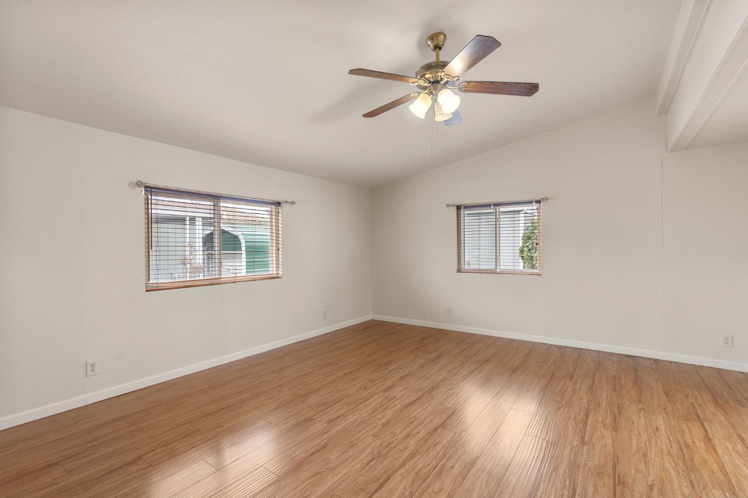 4325 Raiders Way, Modesto, CA 95355