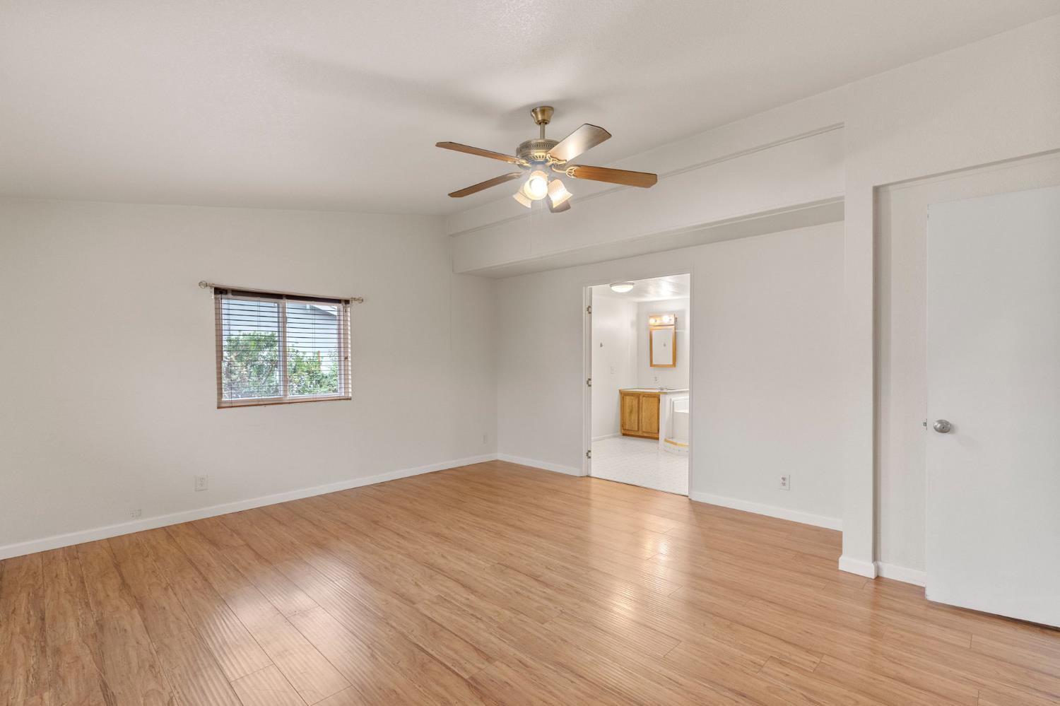 4325 Raiders Way, Modesto, CA 95355