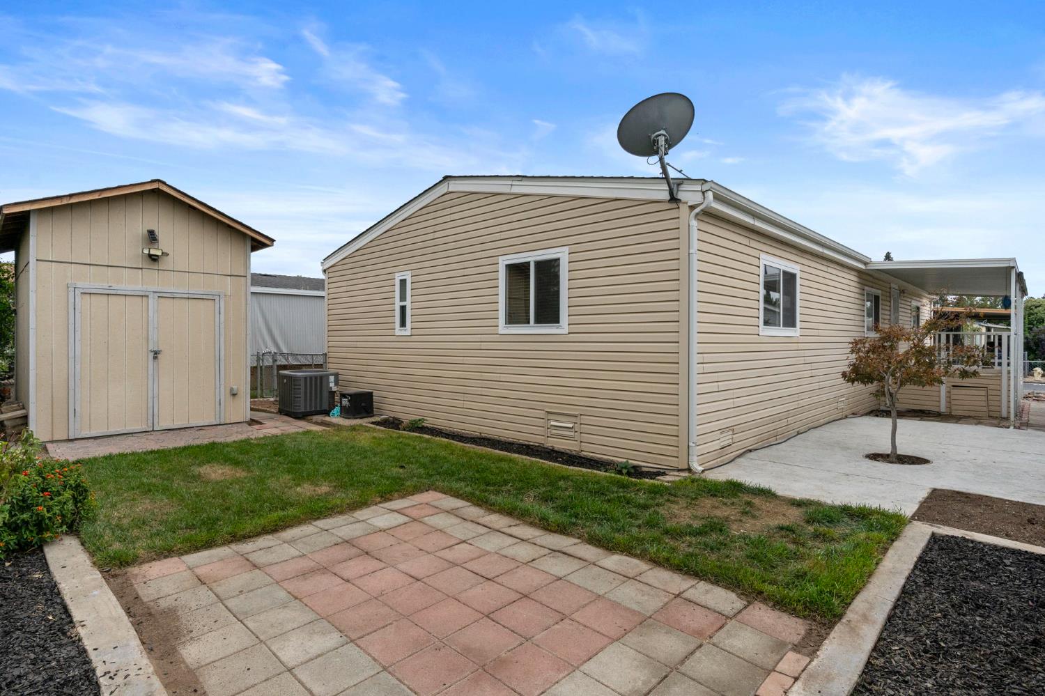 4325 Raiders Way, Modesto, CA 95355