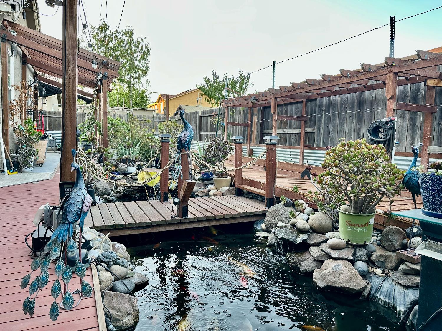 1059 Harvest Mill Dr, Manteca, CA 95336