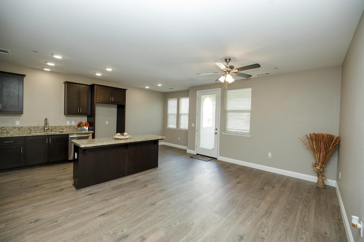 140 Ivy Ave #39, Patterson, CA 95363