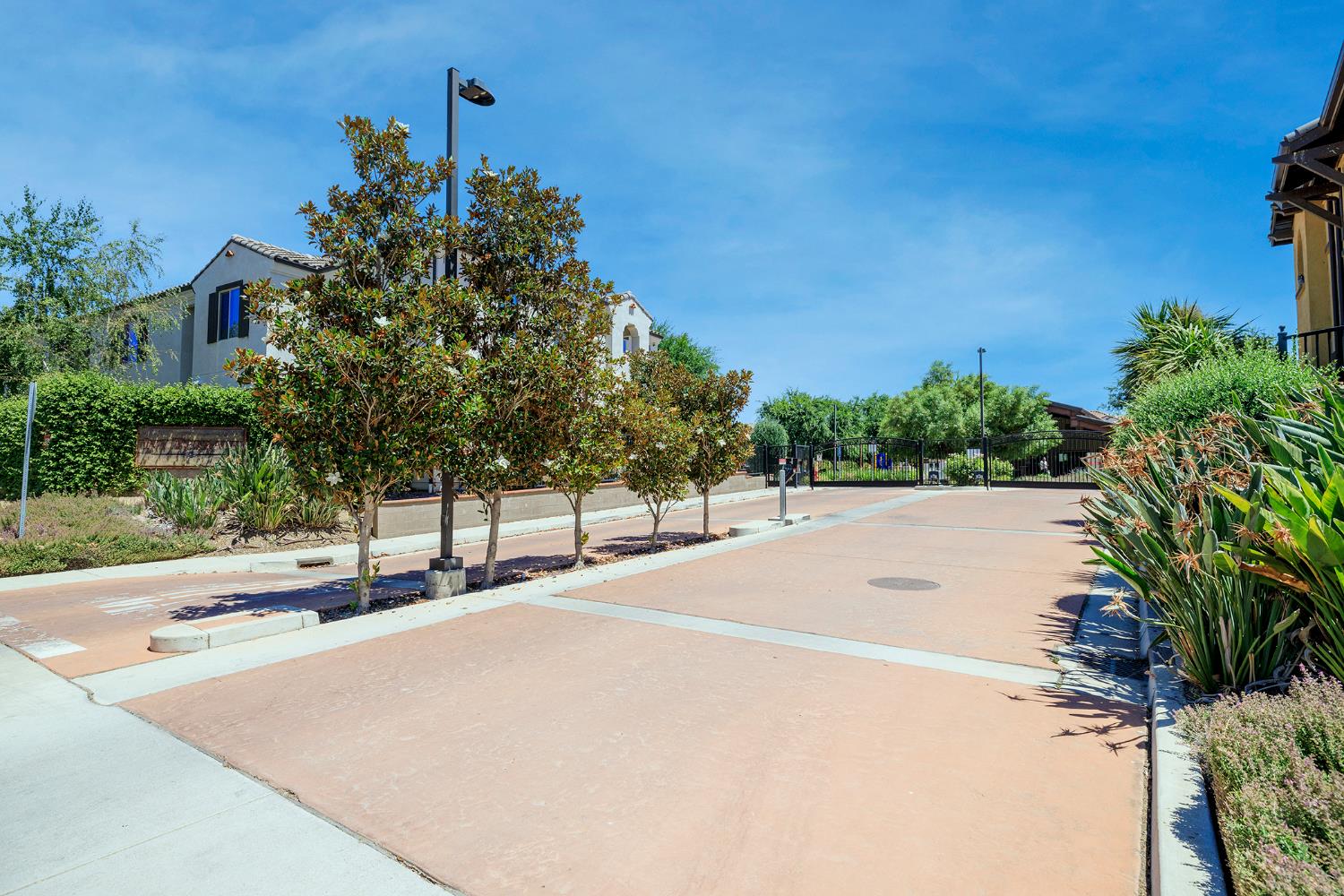 140 Ivy Ave #39, Patterson, CA 95363