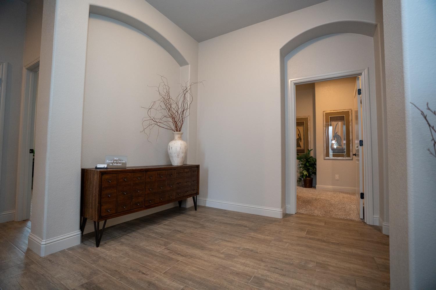 8683 N Verona Way, Hilmar, CA 95324