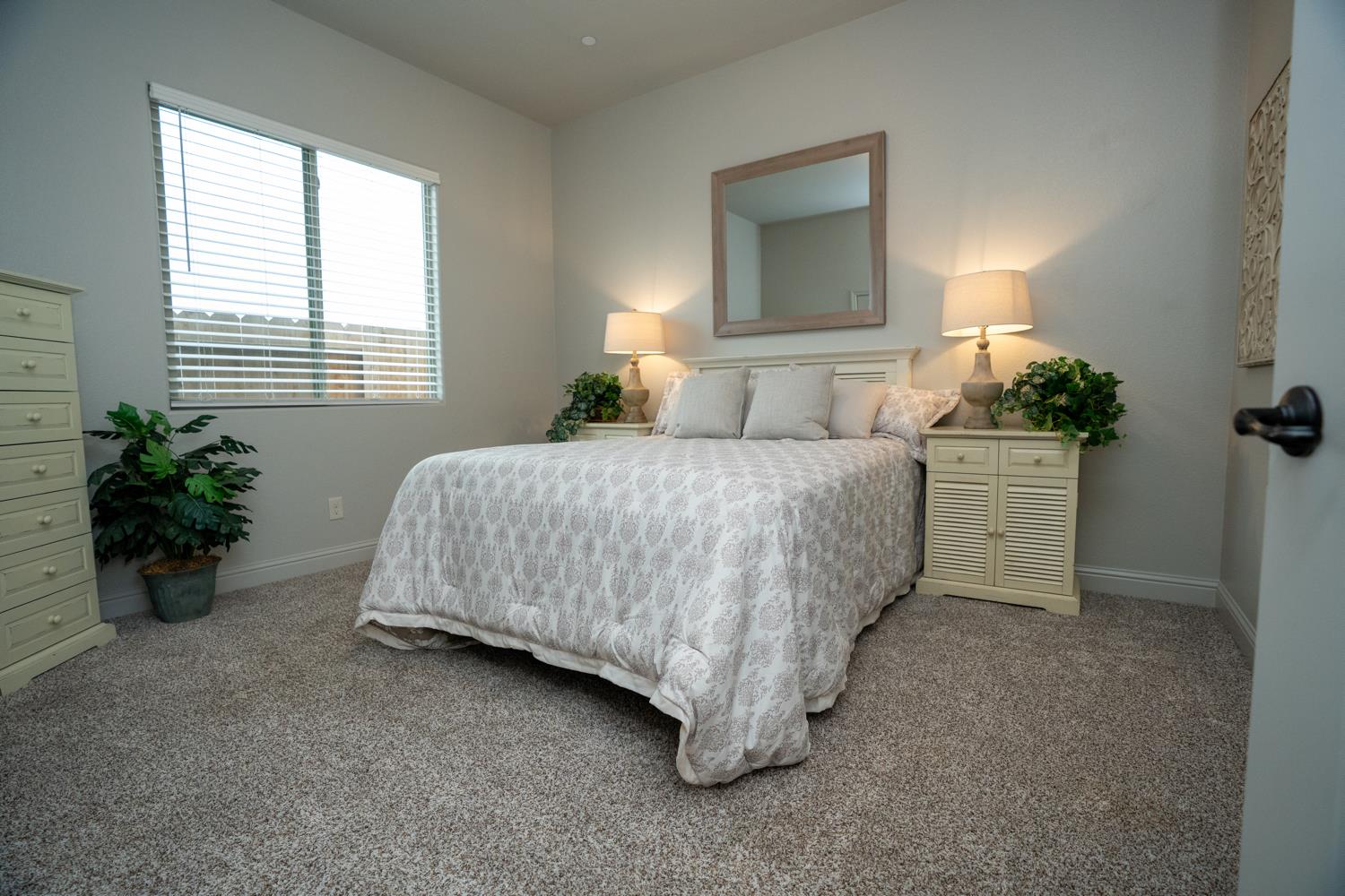 8683 N Verona Way, Hilmar, CA 95324