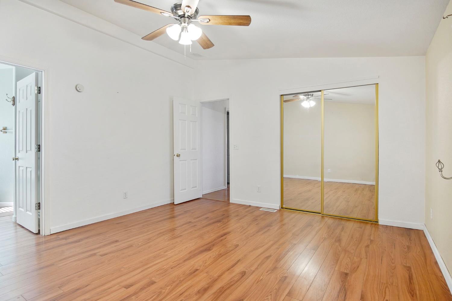 1500 Held #84, Modesto, CA 95355