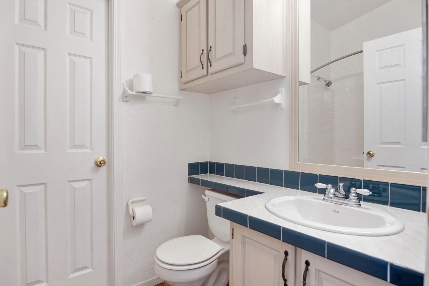 1500 Held #84, Modesto, CA 95355