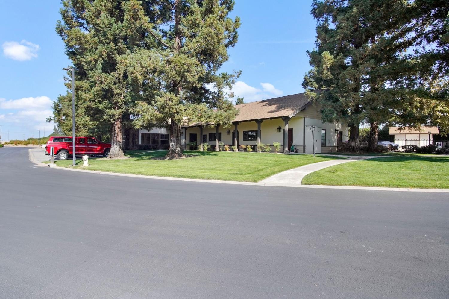 1500 Held #84, Modesto, CA 95355