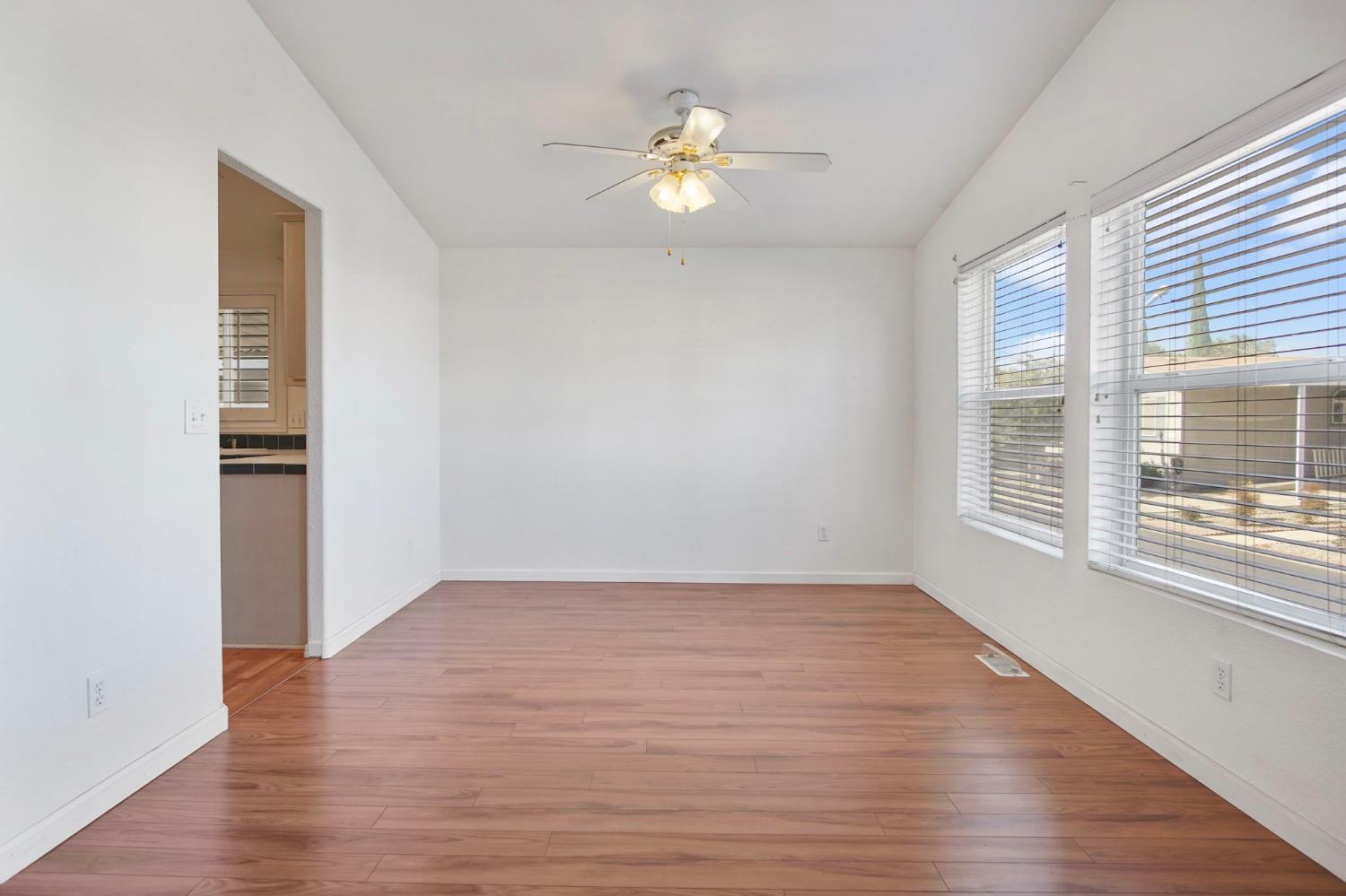 1500 Held #84, Modesto, CA 95355